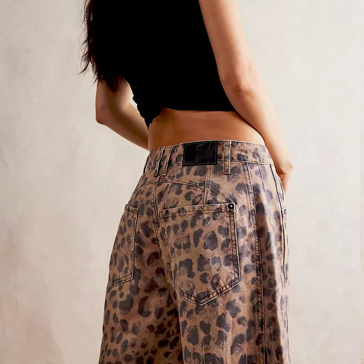 Women’s Low-Rise Barrel Denim Jeans