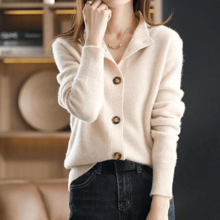 Women’s Collared Button-Up Knit Cardigan
