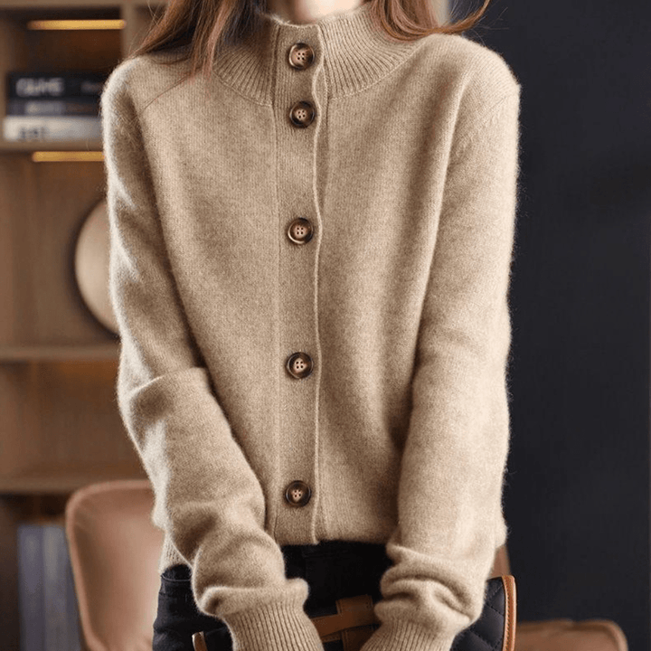 Women’s Collared Button-Up Knit Cardigan