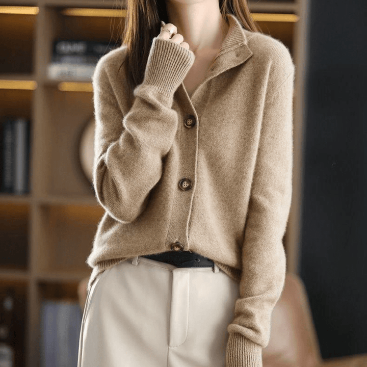 Women’s Collared Button-Up Knit Cardigan