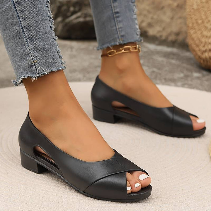 Women’s Peep Toe Cross Strap Block Heel Sandals