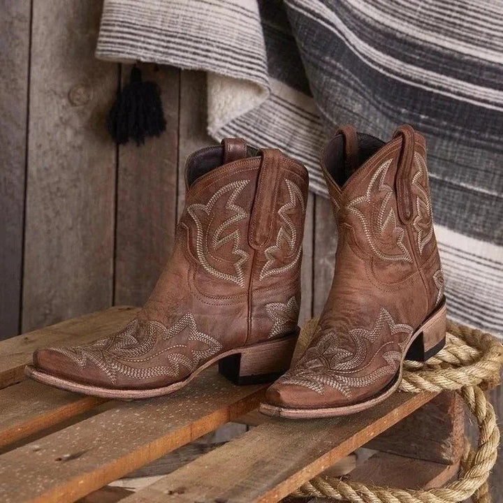 Women’s Embroidered Western Cowboy Ankle Boots