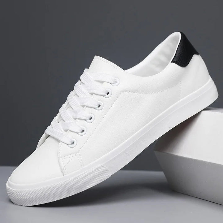 Clark Classic Sneakers 2