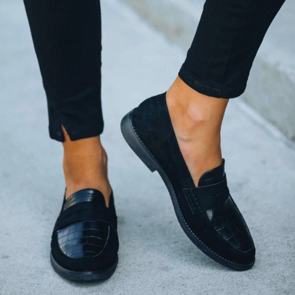 Comfortable Black Loafers for Women - Versatile Round Toe Design for Everyday Elegance 2