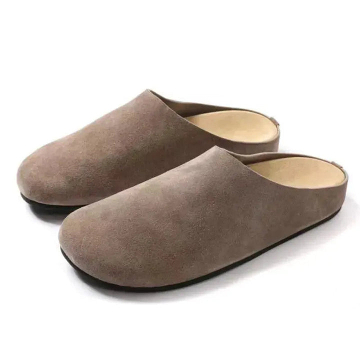 Comfortable Non-Slip Cowhide Clogs for Women – Durable Casual Footwear 1