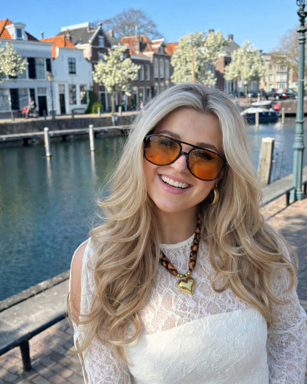 Women’s Retro Aviator Tinted Sunglasses