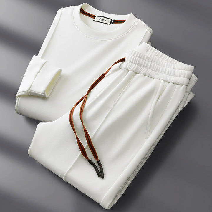 Men's Relaxed Fleece Sweatshirt and Jogger Set