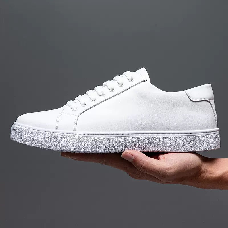 Men’s Burnished Leather Low-Profile Lace-Up Sneakers