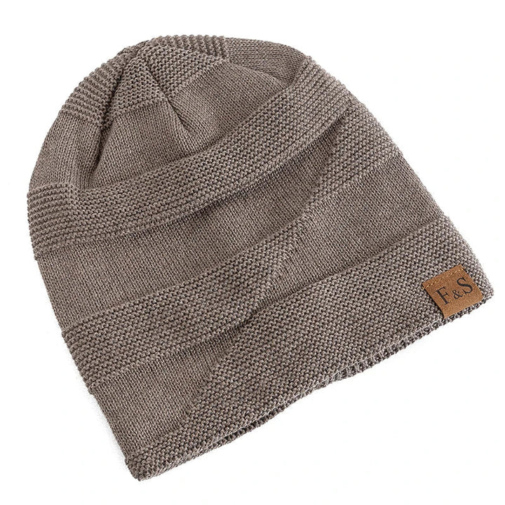 Luna warm winter beanie with fleece lining for stylish comfort 2