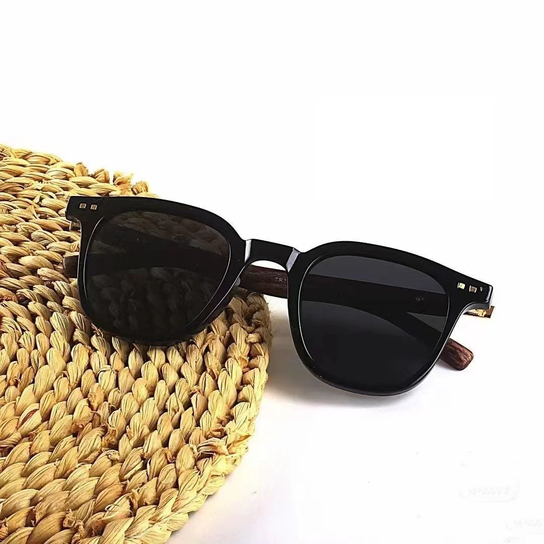 Wood Arm Classic Sunglasses - Miles