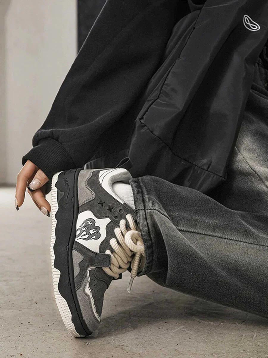 Men’s Retro Skate Chunky Sole Graphic Sneakers