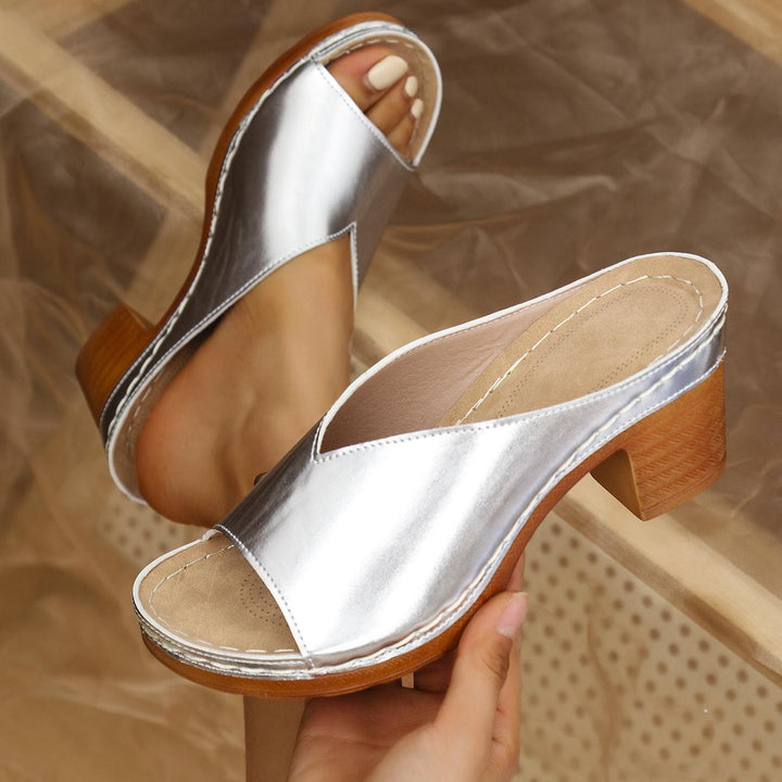 Women’s V-Cut Block Heel Orthopaedic Sandals