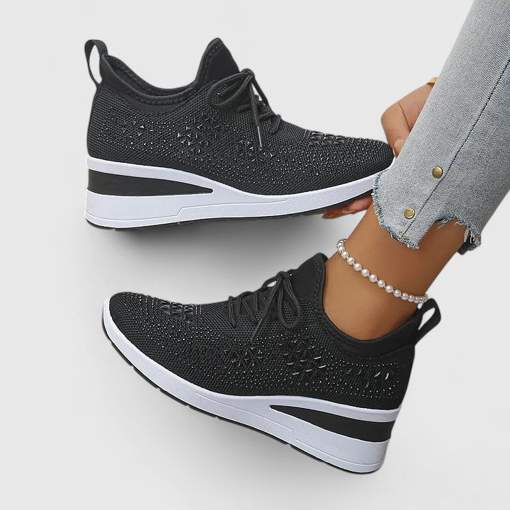 Orthopedic supportive shoes for women featuring a breathable mesh upper, designed for comfort and stability during daily activities. 4