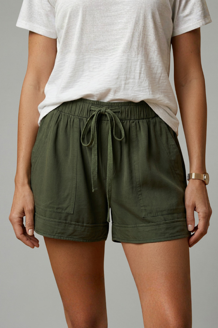 Relaxed Fit Summer Shorts with Adjustable Waist | Oakley