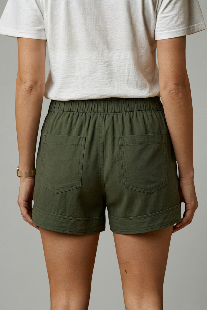 Relaxed Fit Summer Shorts with Adjustable Waist | Oakley