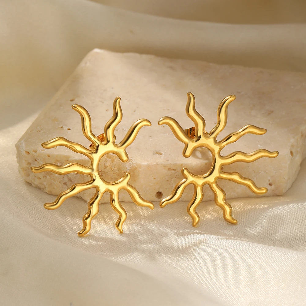 Samara Sunburst Earrings