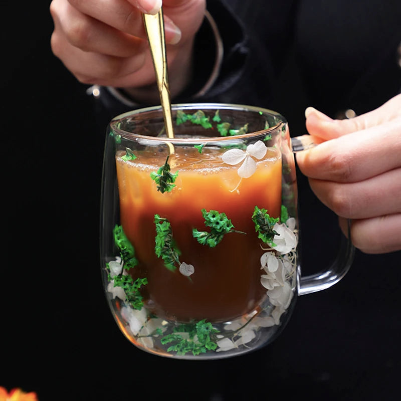 Elaris Floral Glass Mug