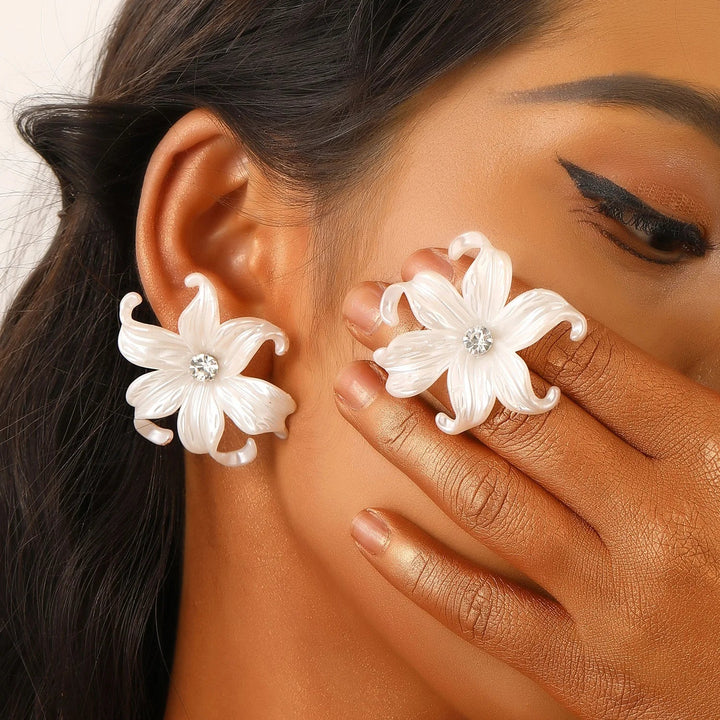Irène - Lily Bloom Studs