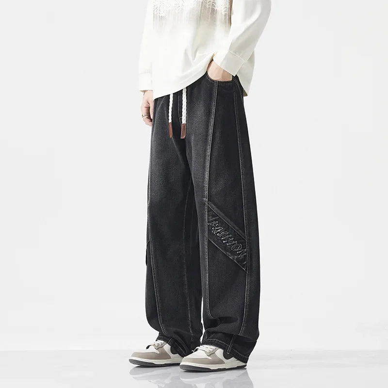 Elias Off-Denim Jeans