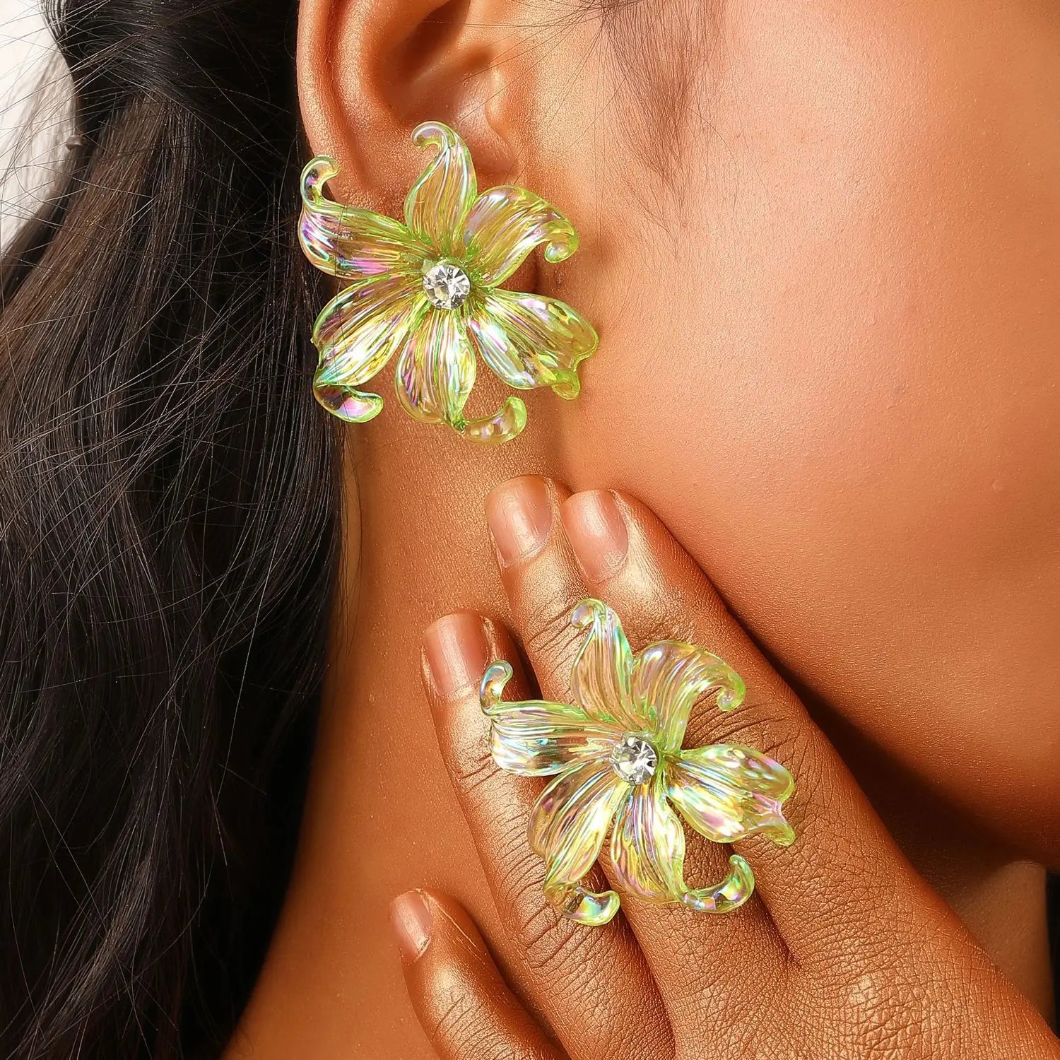 Irène - Lily Bloom Studs