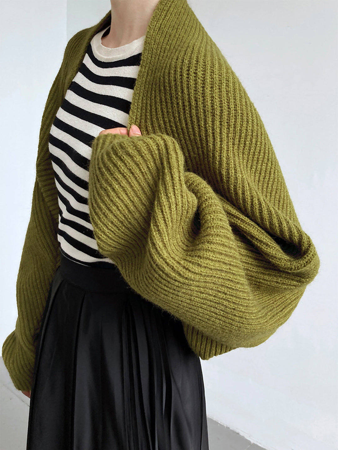 Women’s Ribbed Lantern Sleeve Bolero Shrug