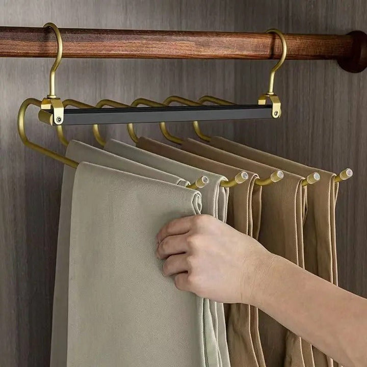 Space-saving aluminum trouser hanger | Virelle Maison 8