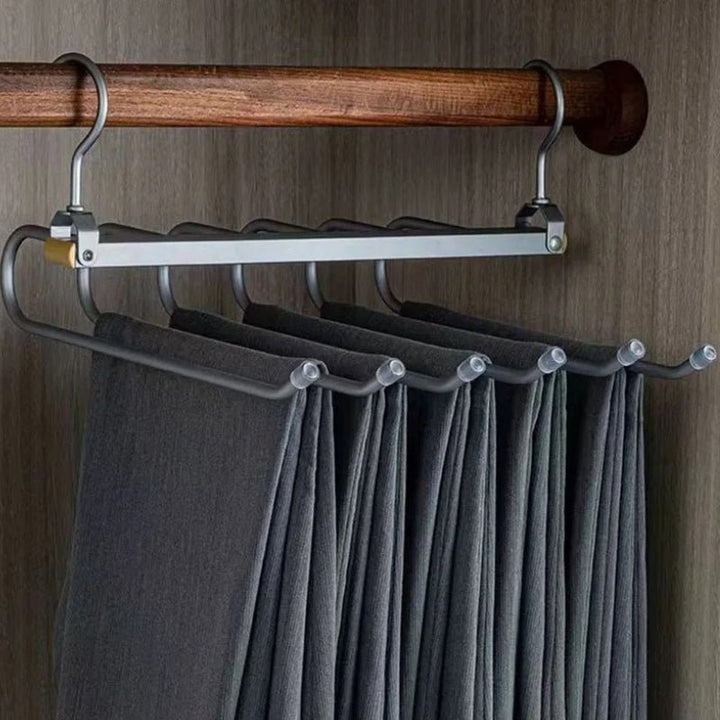 Space-saving aluminum trouser hanger | Virelle Maison 9