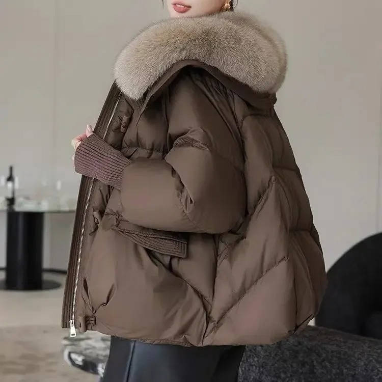 Women’s Luxury Faux-Fur Collar Puffer Jacket