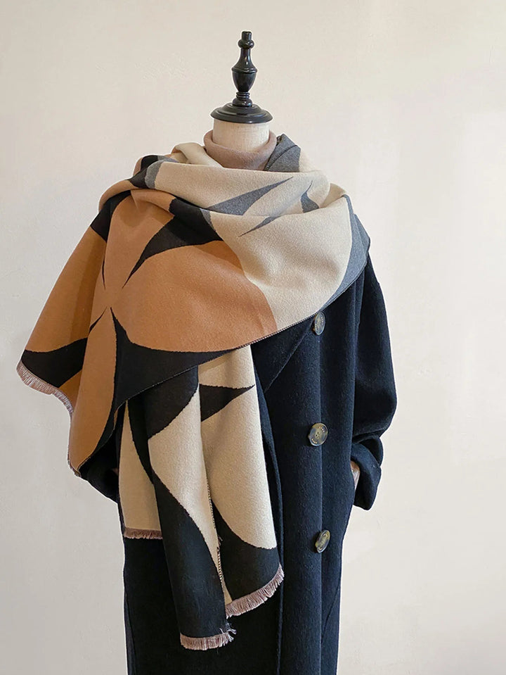 Women’s Oversized Abstract Print Blanket Scarf Wrap